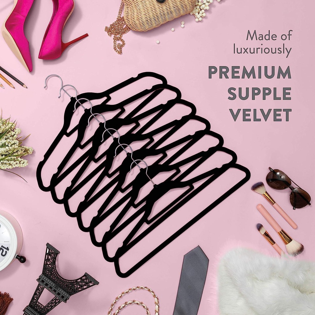 10 PK Velvet  Hangers Set  Packed